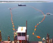 Staging export cable for landfall. Wind Farm Development Fig. 5