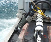 Bottom Mounted Pressure Gauge (BMPG). Water Levels & Tides Fig. 2